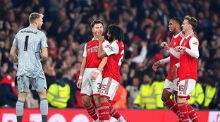 尼亚期间 尼亚期间